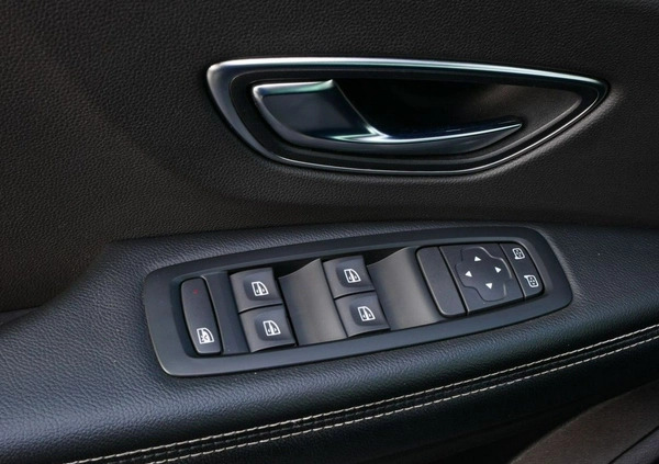 Renault Grand Scenic cena 57900 przebieg: 122000, rok produkcji 2017 z Zwierzyniec małe 781